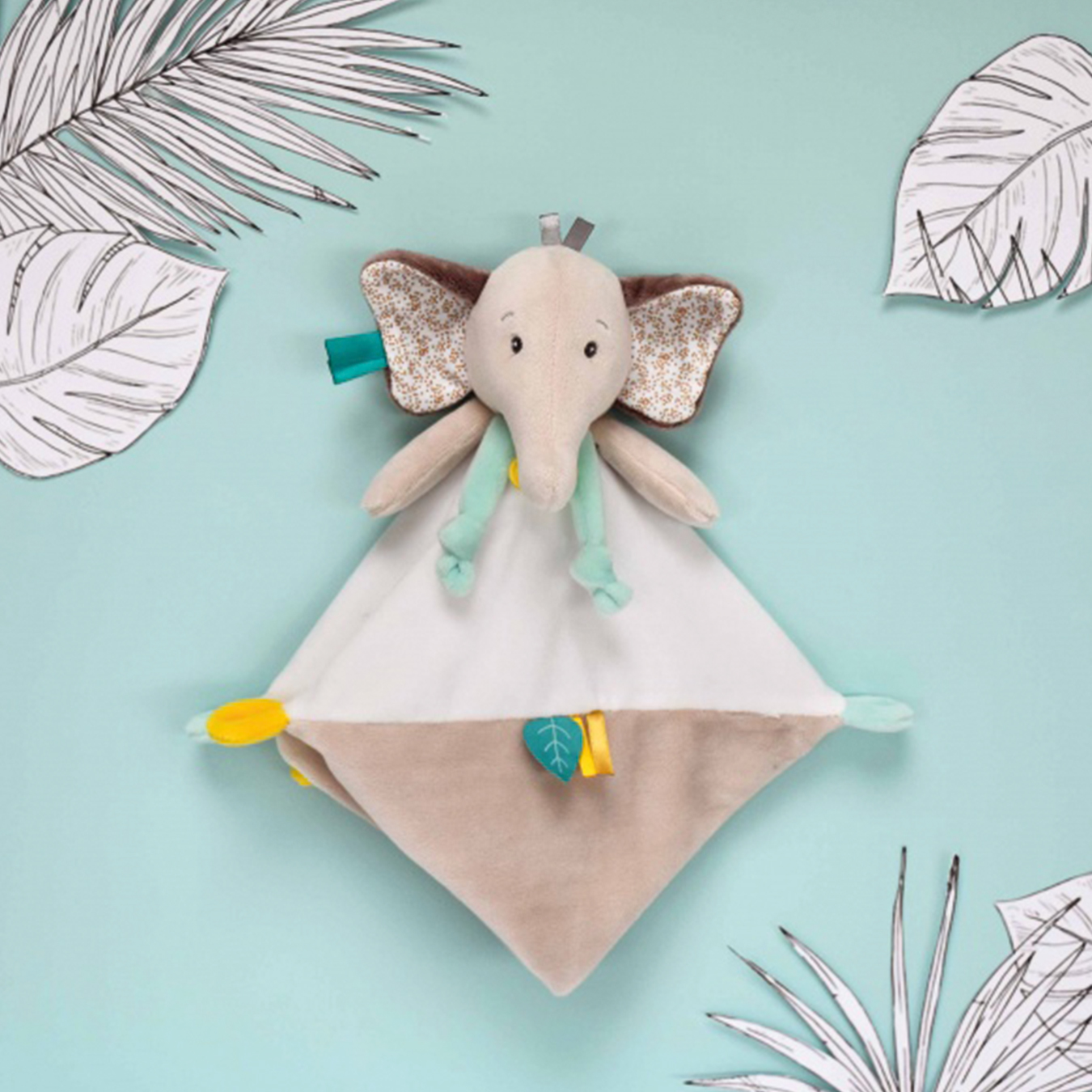 Doudou éléphant Cacahuète