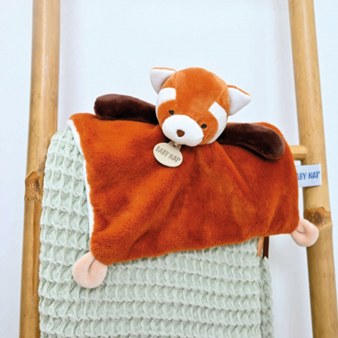 Doudou mon petit Panda Roux